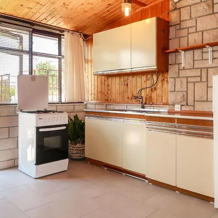 Visnja-1 By Interhome Apartamento *