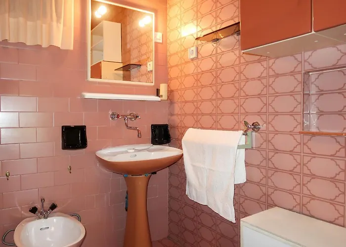 Visnja-1 By Interhome Апартаменты Ядраново